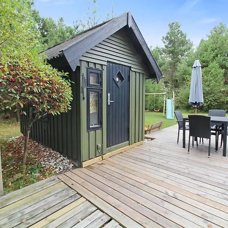 Vakantiehuis Lenia - 1km From The Sea By Interhome *